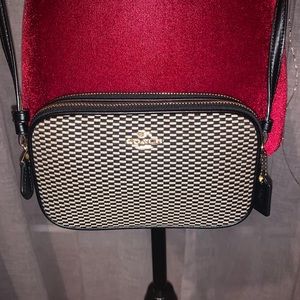 Rare Coach Crossbody, leather & woven fabric 💙